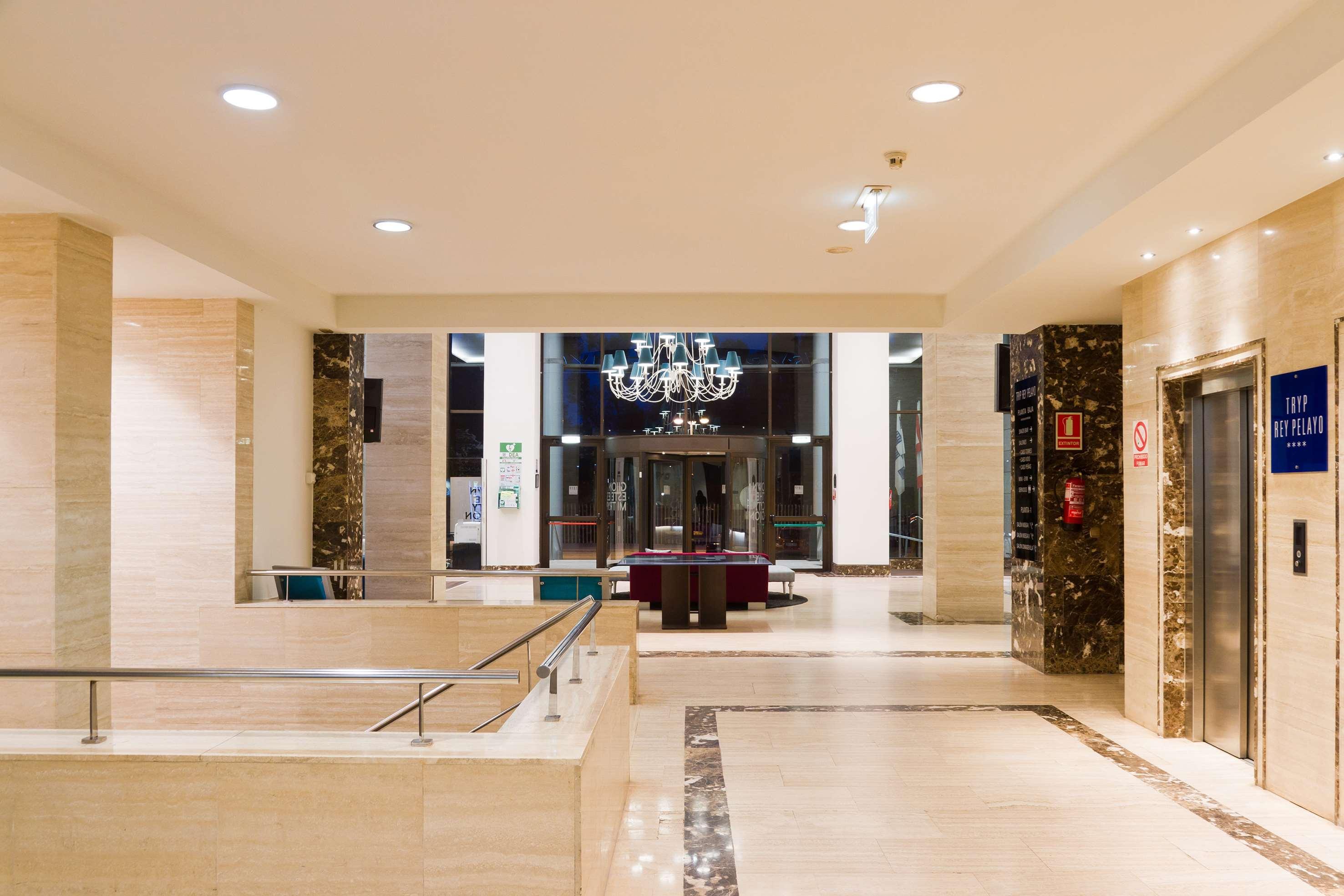 Novotel Corso Giulio Cesare Hotel