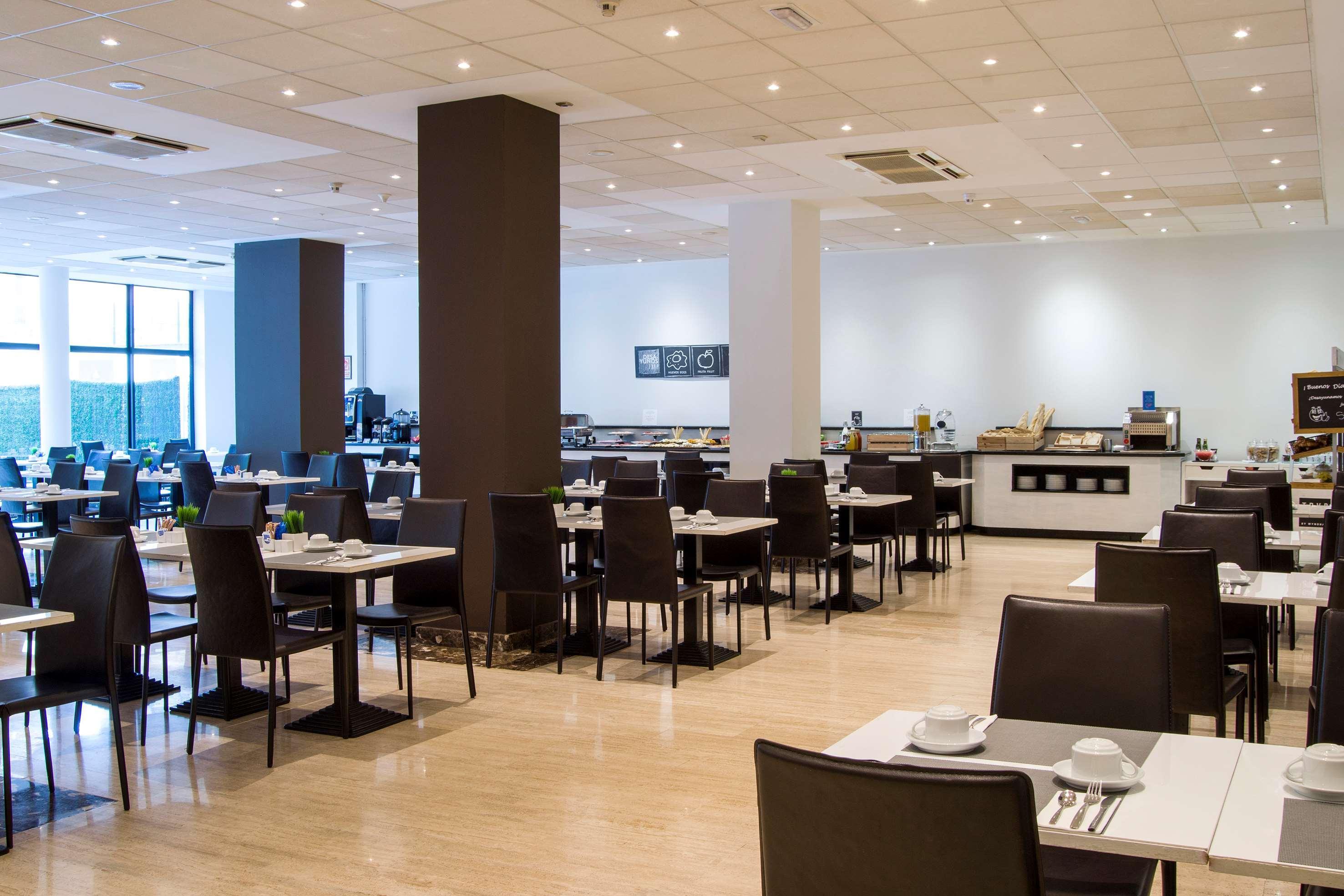 Hotel Novotel Corso Giulio Cesare 4*