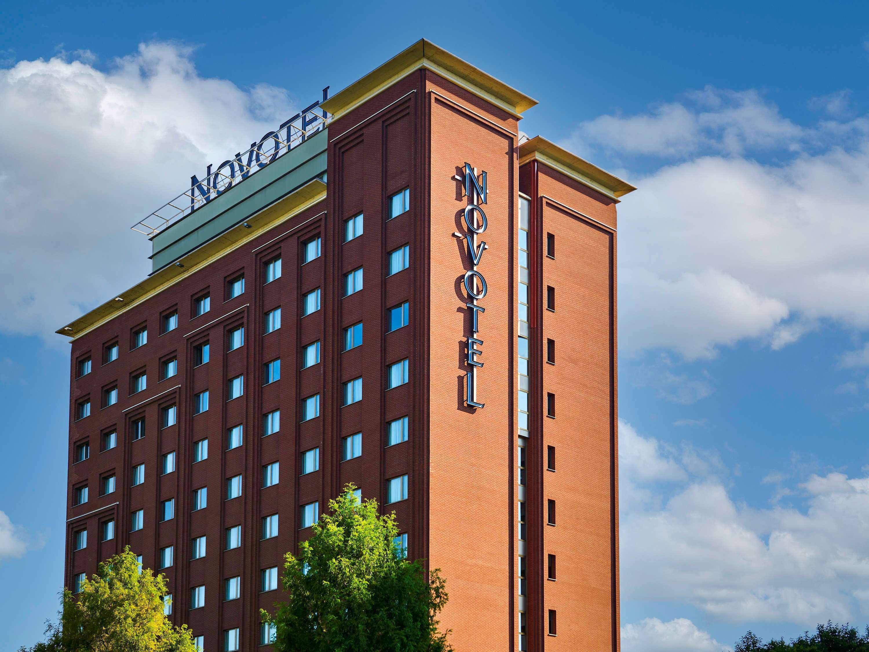 Hotel Novotel Corso Giulio Cesare 4*